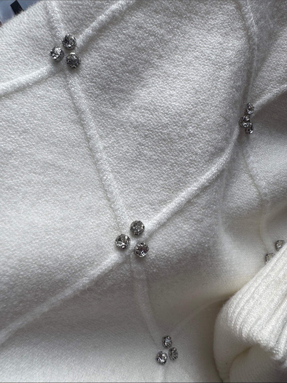 Women's Cream Turtleneck Sweater with Bead-Embellished Diamond Knit - Picture 4 of 8